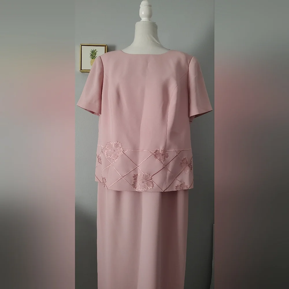Adrianna Papell dress suits Women  Pink  Zipper Back One Piece Size 16W Vintage